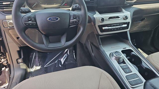 2021 Ford Explorer Base