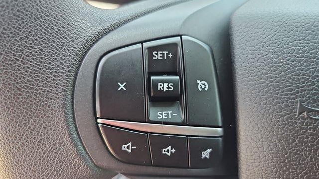 2021 Ford Explorer Base