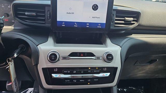 2021 Ford Explorer Base