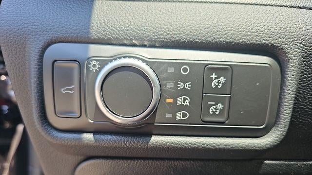 2021 Ford Explorer Base