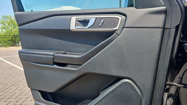 2021 Ford Explorer Base