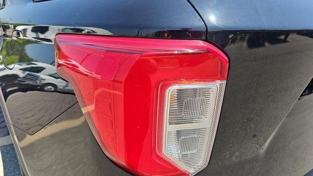 2021 Ford Explorer Base