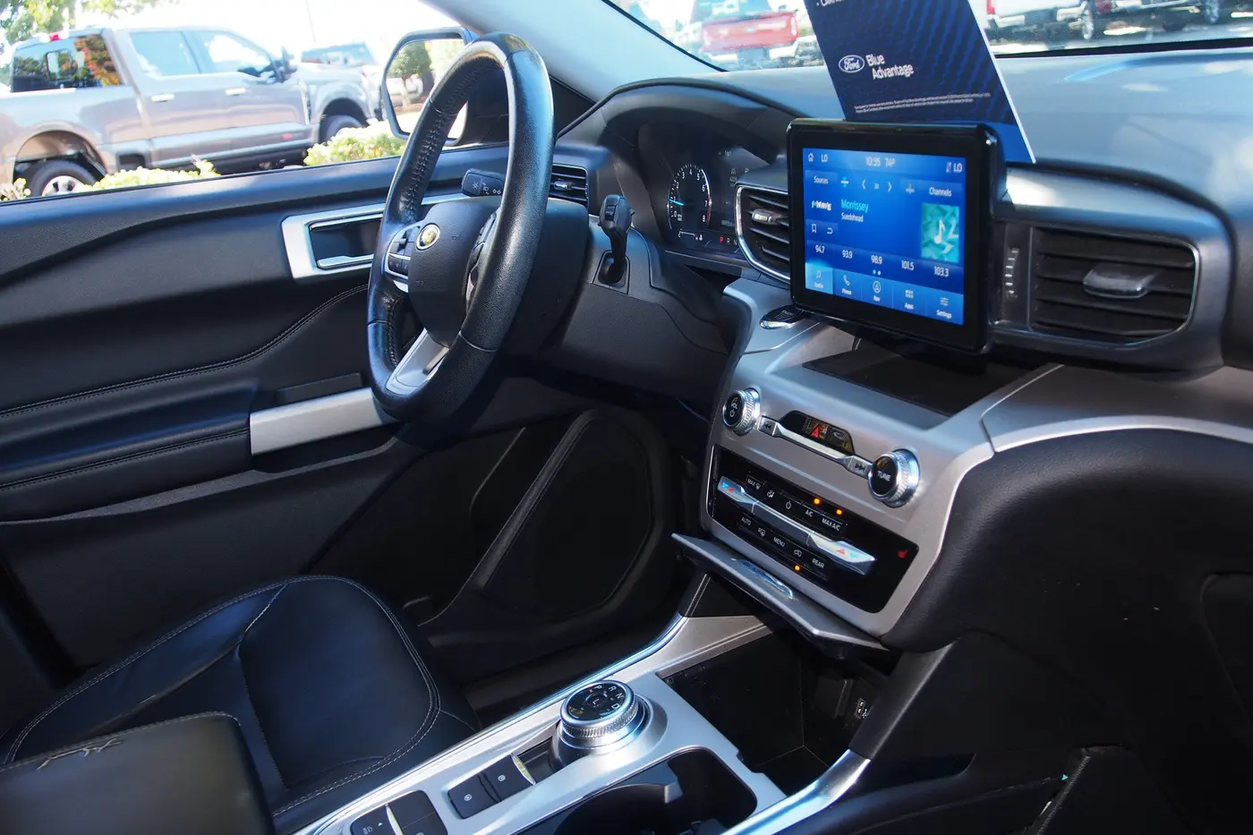 2022 Ford Explorer - $22,846