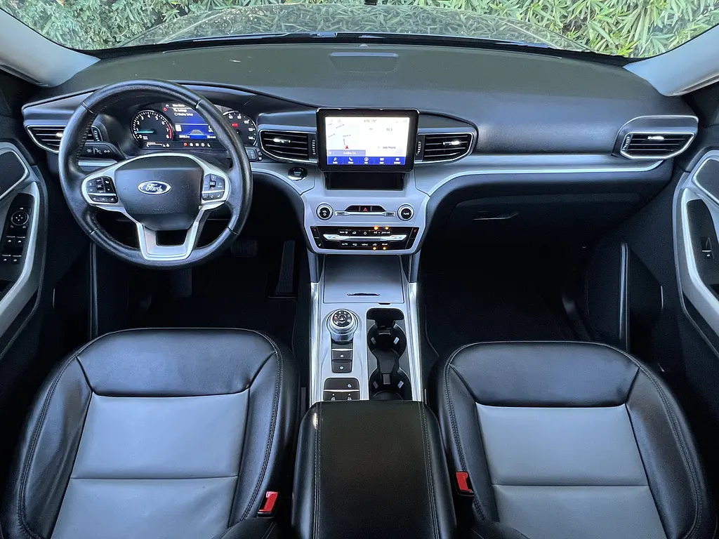 2023 Ford Explorer - $31,988