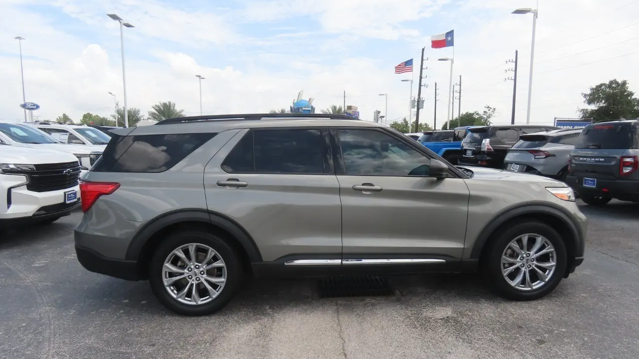 2020 Ford Explorer XLT