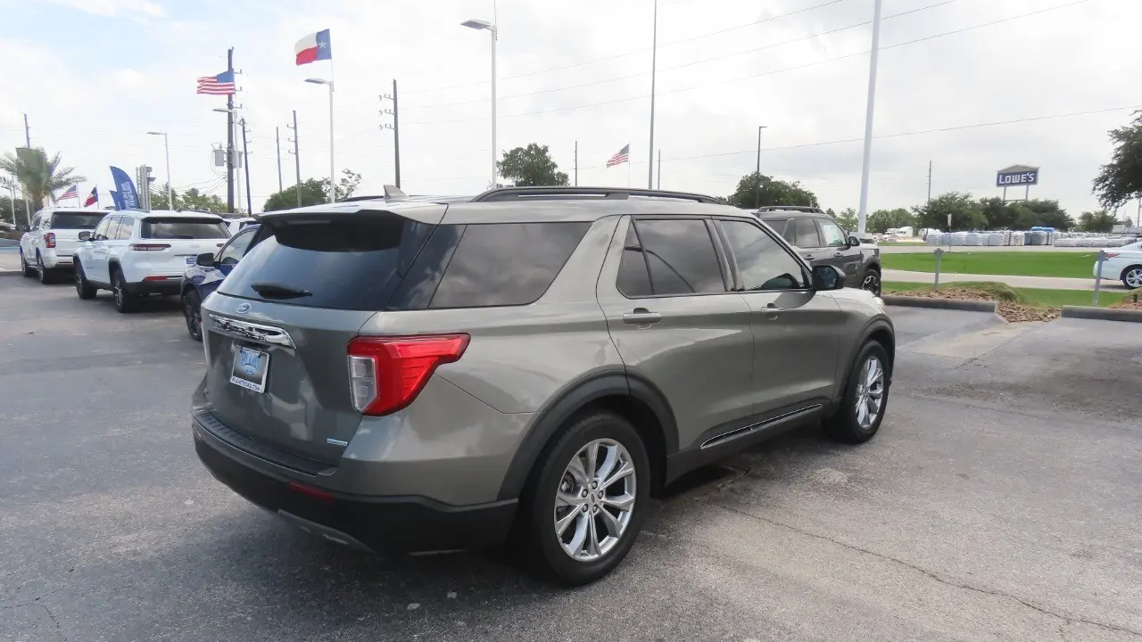 2020 Ford Explorer XLT
