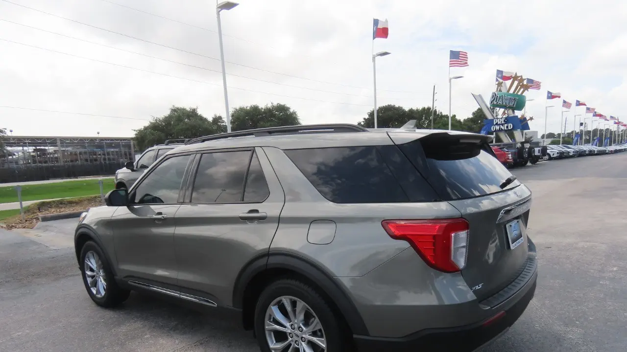 2020 Ford Explorer XLT