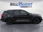 2020 Explorer Thumbnail 6