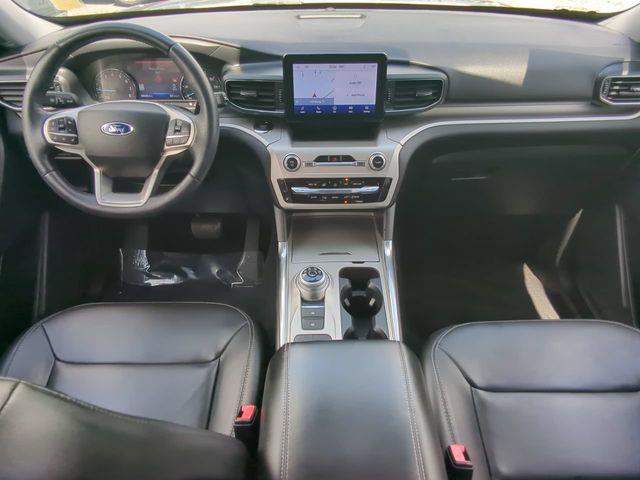 2022 Ford Explorer - $24,735