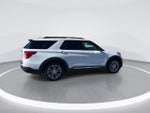 2020 Explorer Thumbnail 7