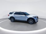 2020 Explorer Thumbnail 8