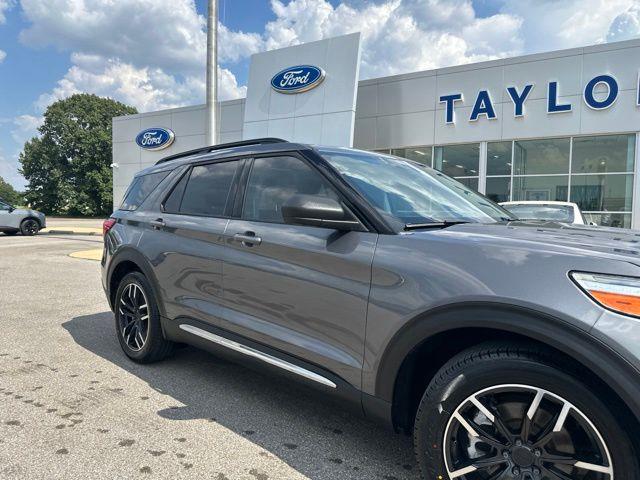 2021 Ford Explorer - $21,810