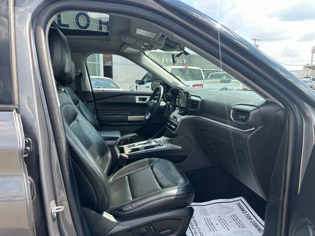 2021 Ford Explorer - $21,810