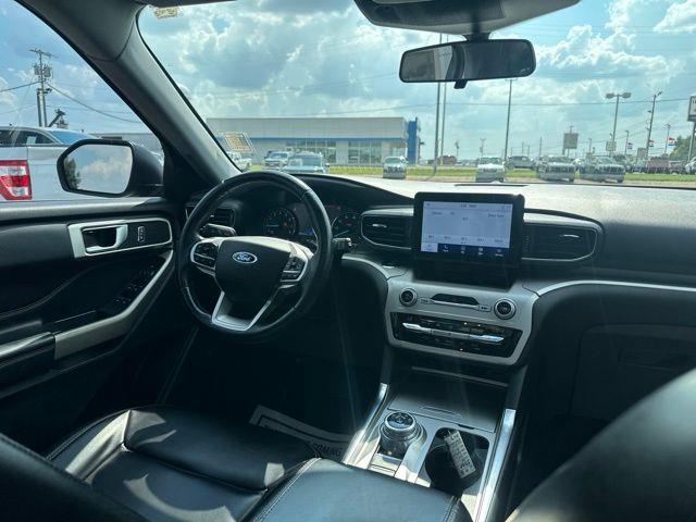 2021 Ford Explorer - $21,810