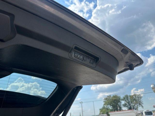 2021 Ford Explorer - $21,810