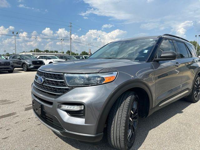2021 Ford Explorer - $21,810