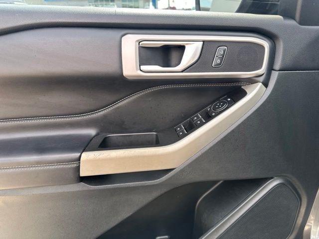 2021 Ford Explorer - $21,810