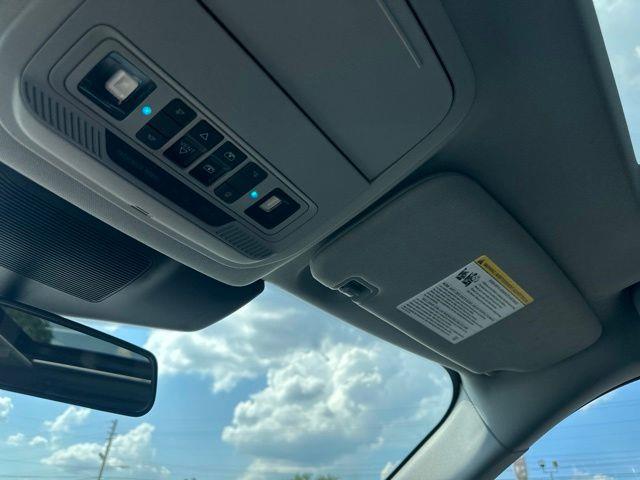 2021 Ford Explorer - $21,810