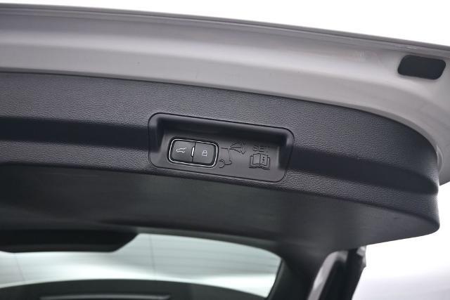 2021 Ford Explorer - $20,985