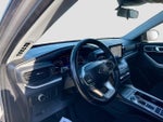 2022 Explorer Thumbnail 10