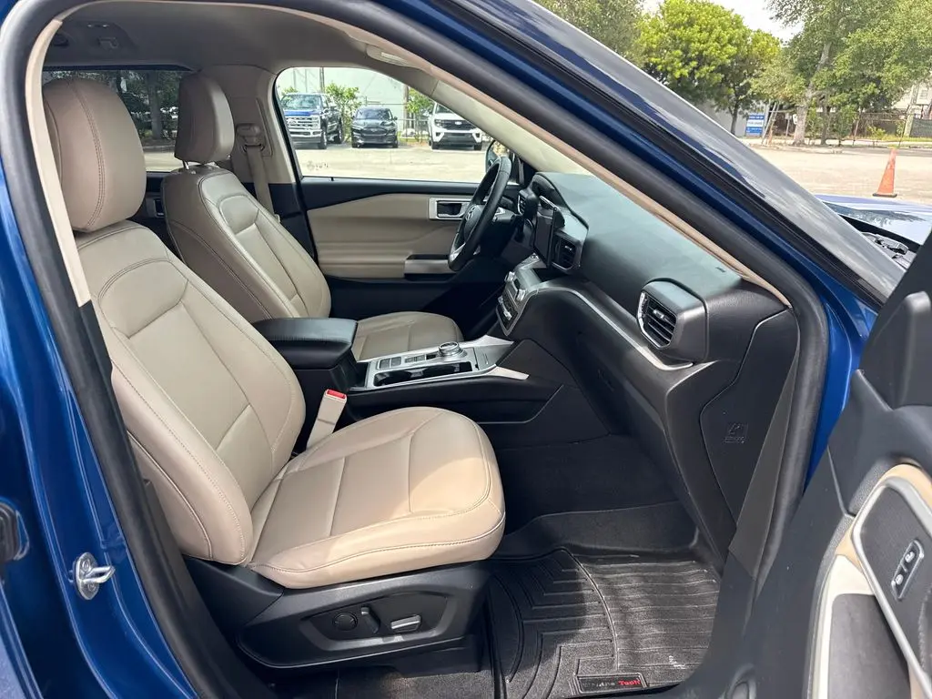 2023 Ford Explorer - $25,500