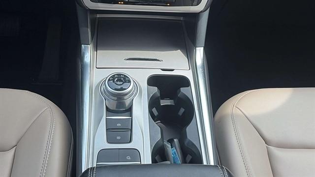 2023 Ford Explorer - $30,500