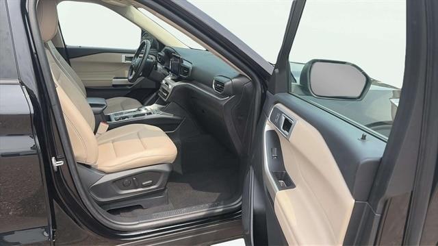 2023 Ford Explorer - $30,500