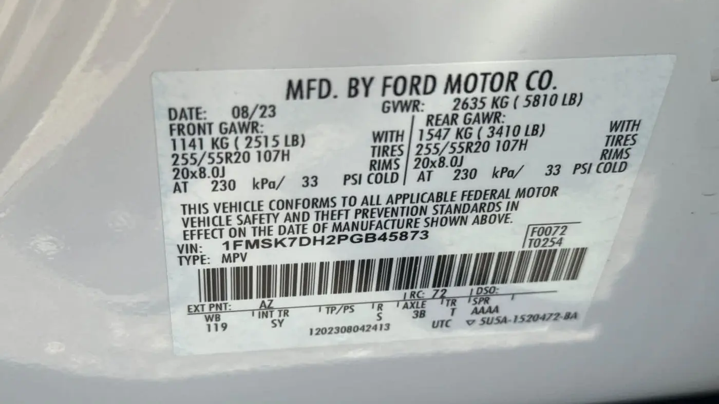 2023 Ford Explorer XLT