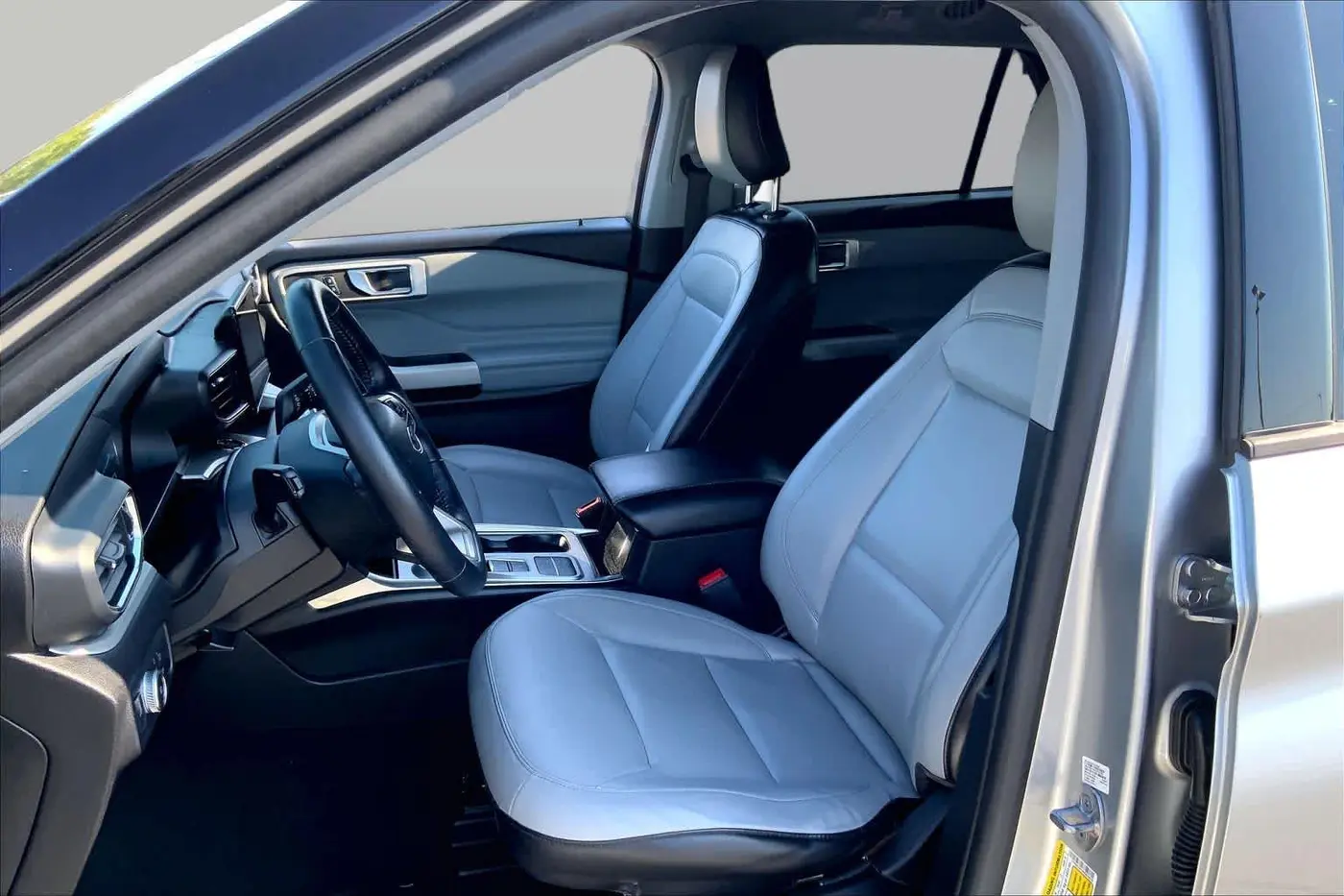 2021 Ford Explorer - $16,795