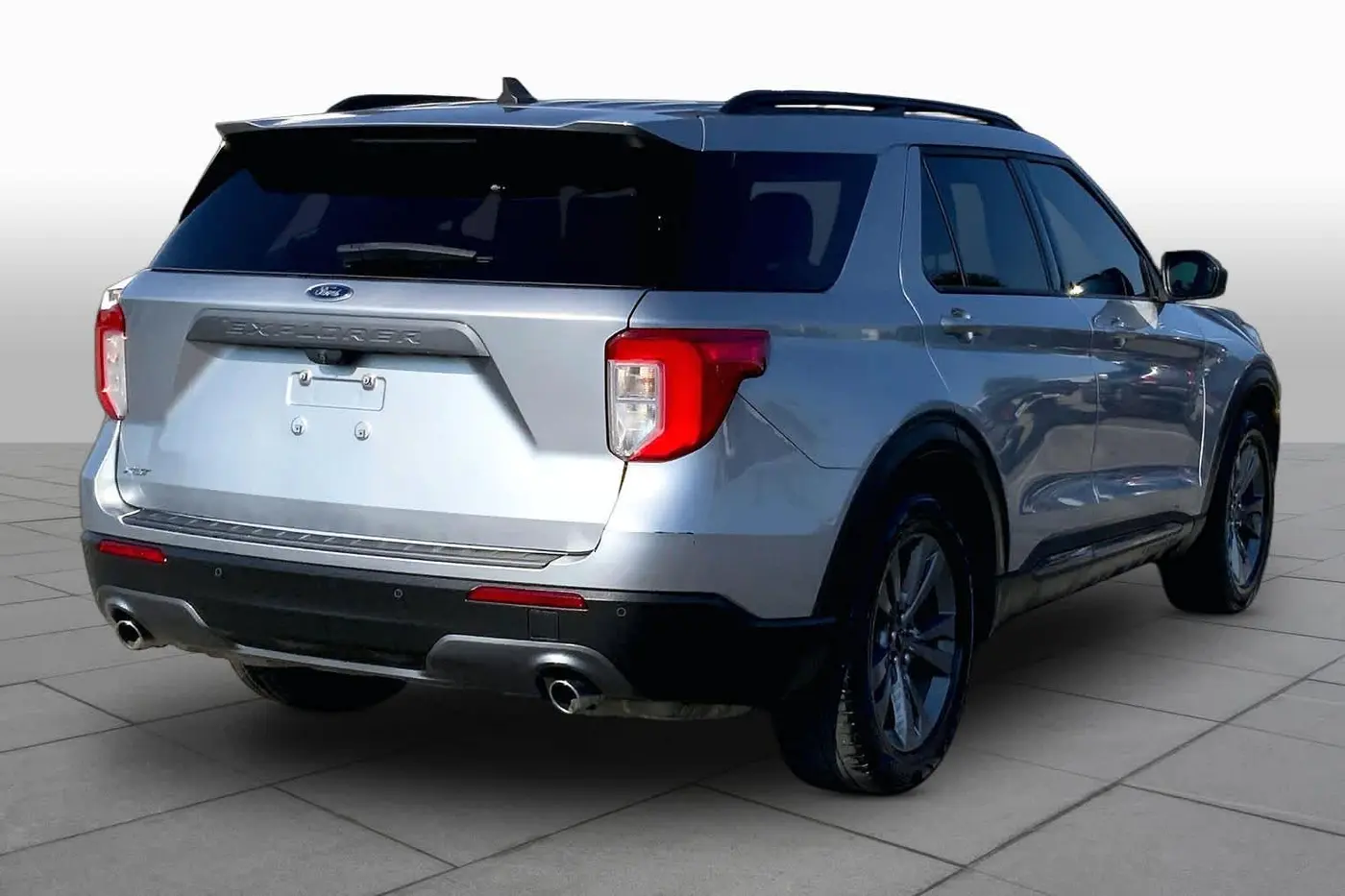 2021 Ford Explorer - $16,795