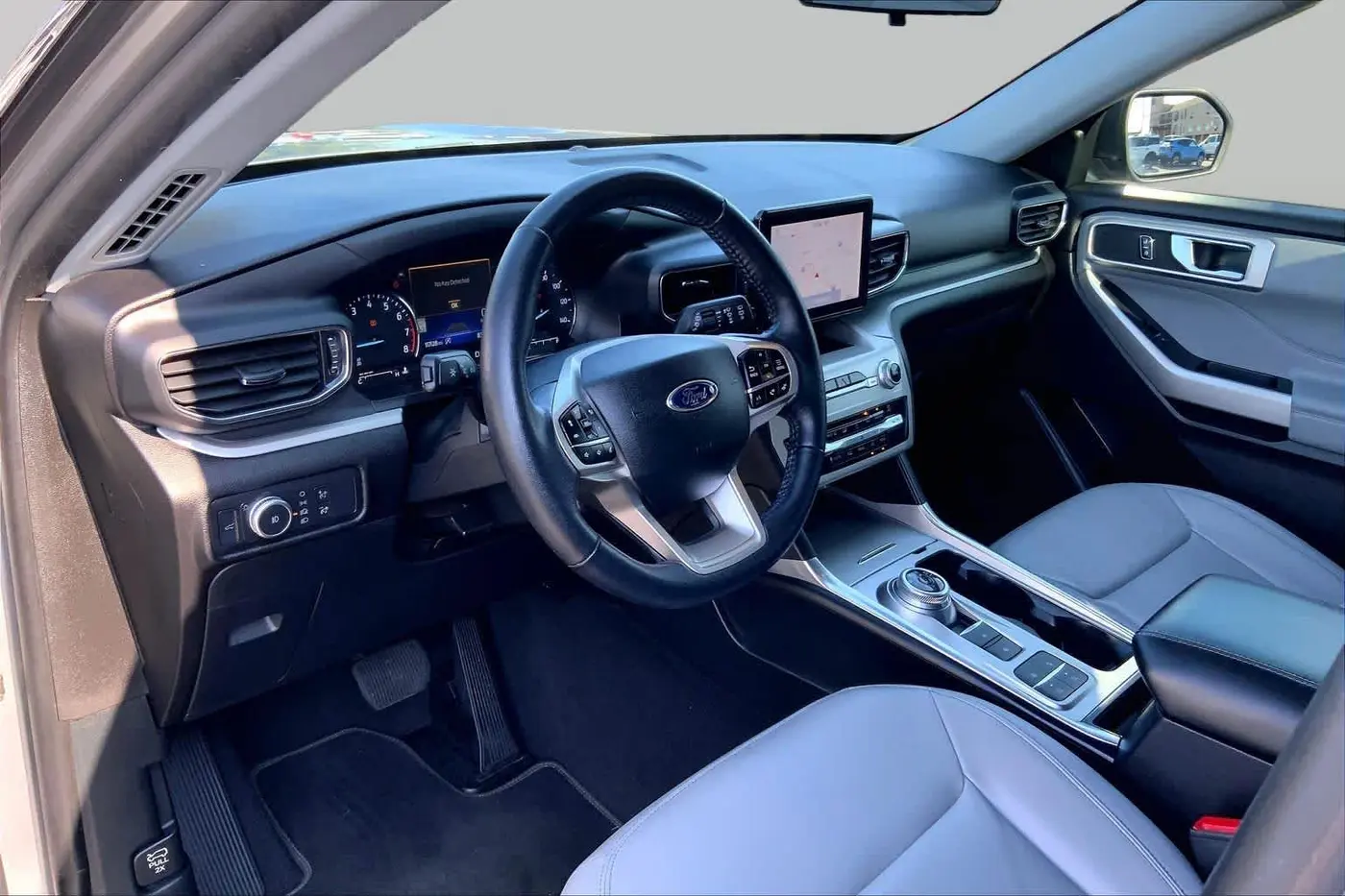 2021 Ford Explorer - $16,795