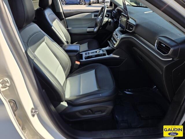 2023 Ford Explorer - $24,403
