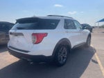 2023 Explorer Thumbnail 3