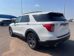 2023 Explorer Thumbnail 4