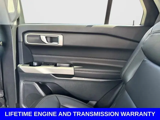 2023 Ford Explorer - $26,795