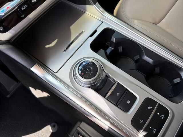 2024 Ford Explorer - $26,500