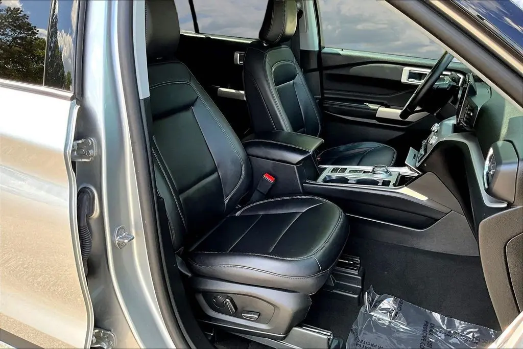 2024 Ford Explorer - $30,948