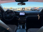 2020 Explorer Thumbnail 3