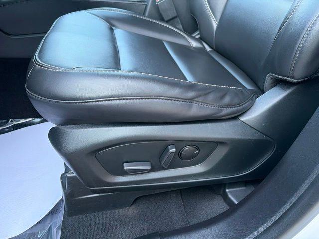 2022 Ford Explorer - $26,473