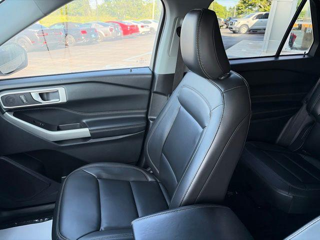 2022 Ford Explorer - $26,473