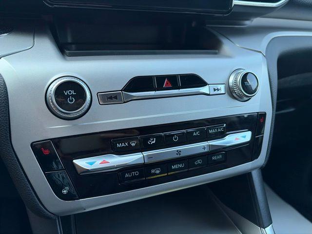 2022 Ford Explorer - $26,473