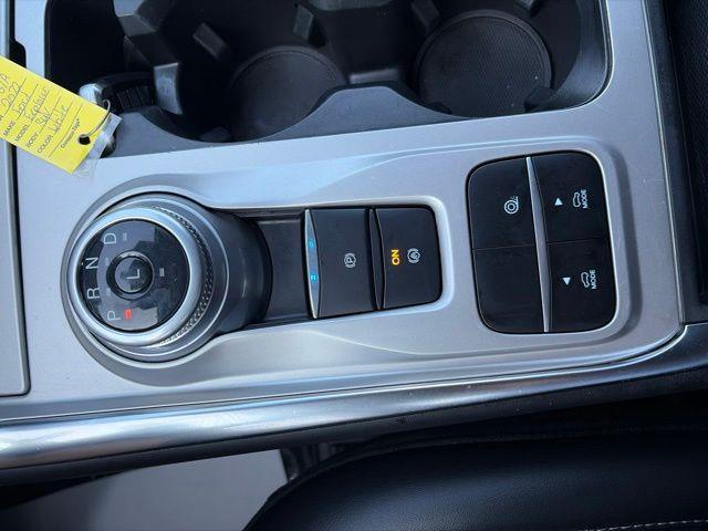 2022 Ford Explorer - $26,473