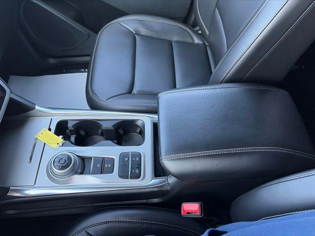 2022 Ford Explorer - $26,473