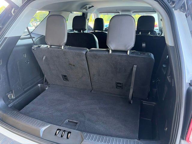 2022 Ford Explorer - $26,473