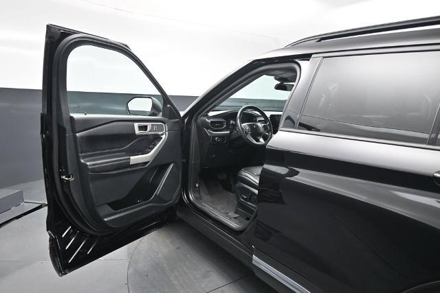2023 Ford Explorer - $23,080