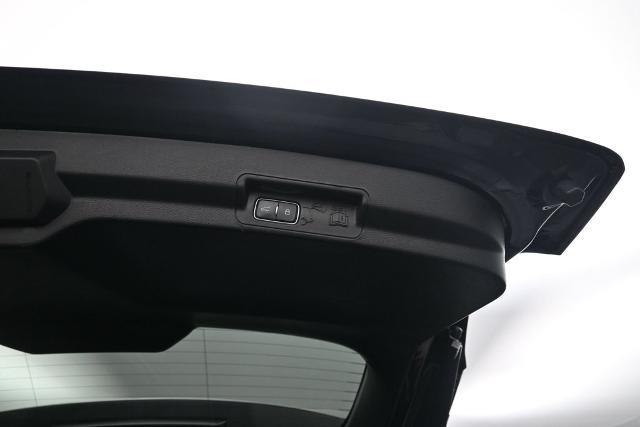 2023 Ford Explorer - $23,080