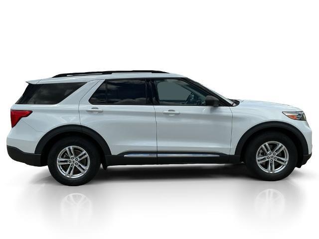 2020 Ford Explorer - $17,800