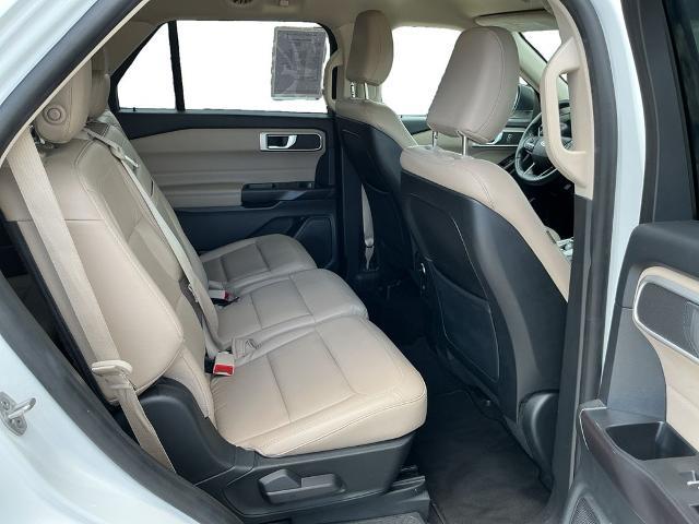 2020 Ford Explorer - $17,800