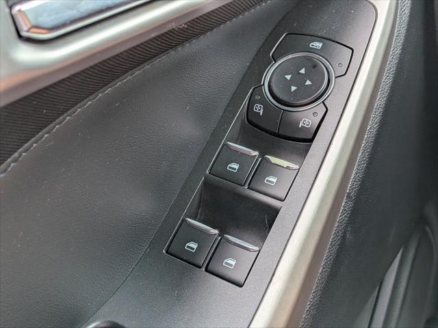 2020 Ford Explorer - $13,795