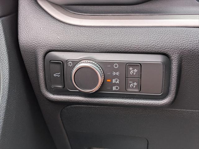 2020 Ford Explorer - $13,795